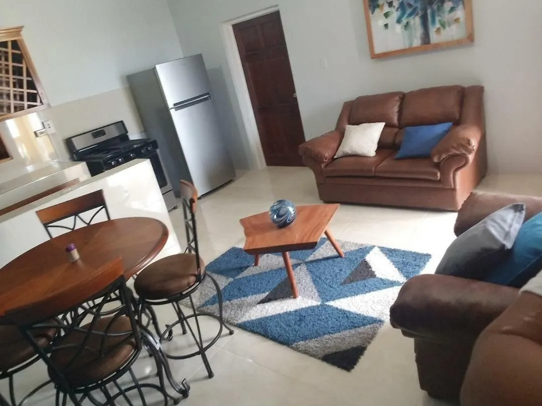 Sophia'S Vacation Home Ocho Rios Giamaica