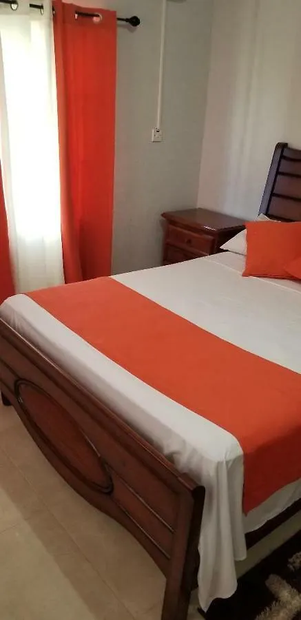 Appartamento Sophia'S Vacation Home Ocho Rios